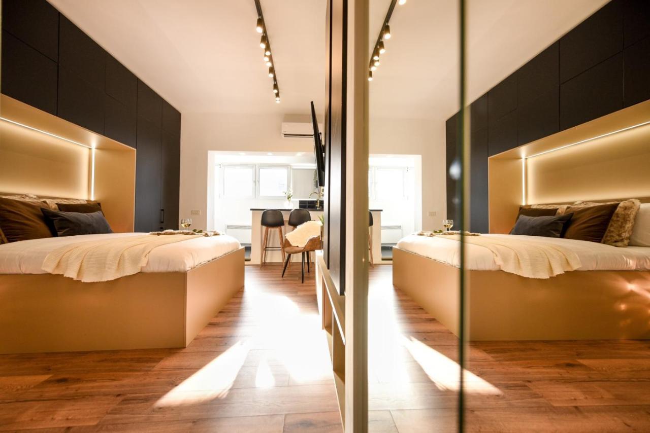 Calea Victoriei Modern Studio - Escape In The City Center Бухарест Екстер'єр фото