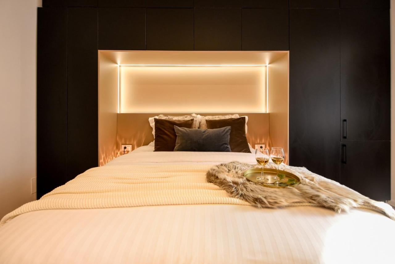 Calea Victoriei Modern Studio - Escape In The City Center Бухарест Екстер'єр фото